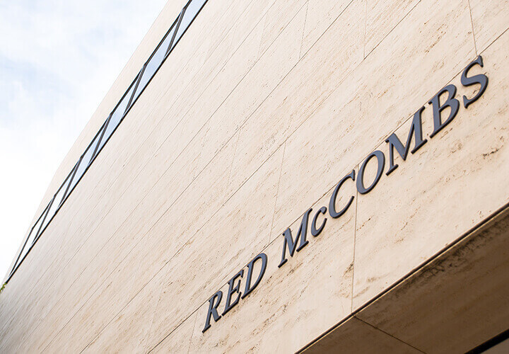 Red McCombs name on GSB building