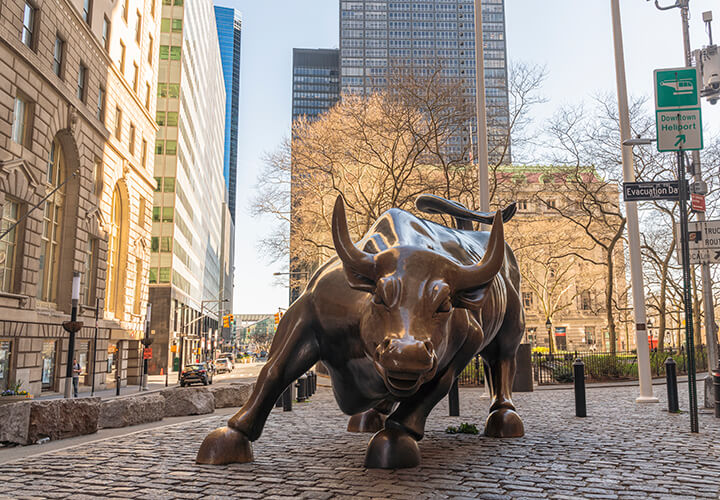 Front view of bull statue on Wall Street